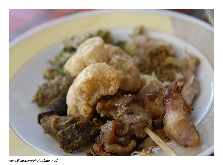 Lingao Suckling Pig